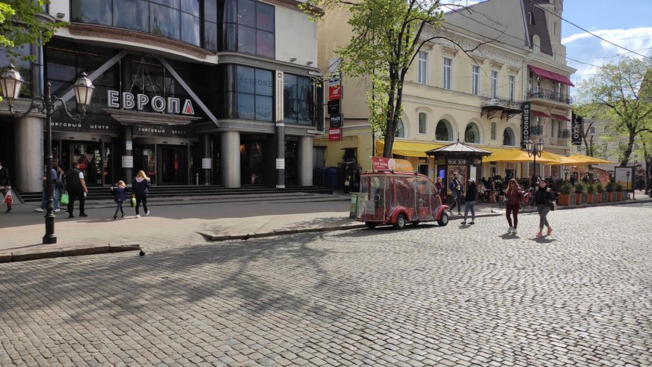 Квартира На Дерибасовcкой Odessa Eksteriør billede
